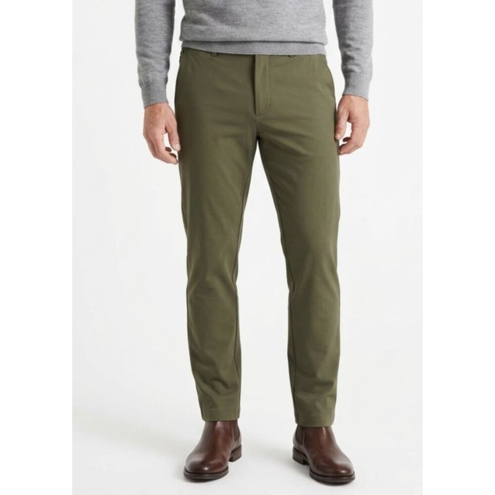 Quince Men Ultra-Stretch 24/7 Smart Chino Pants 38x30 Athletic Tapered Olive EUC